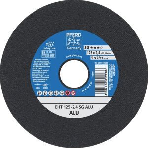 a close up of a pferd cutting wheel on a white background .